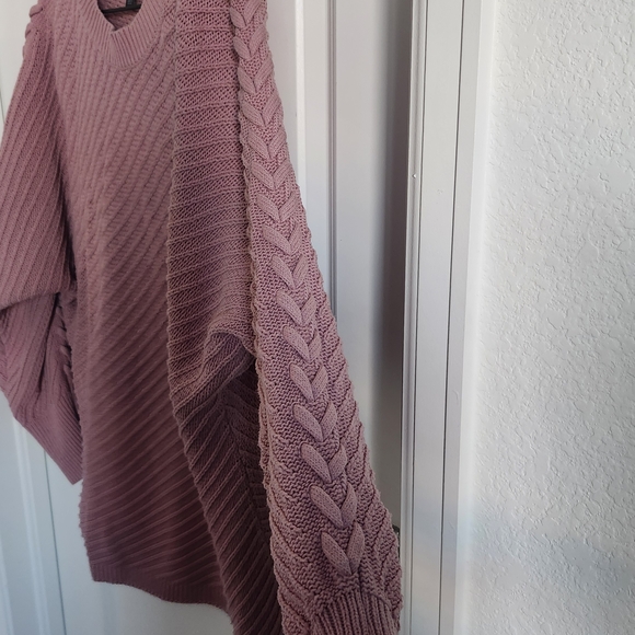 Simply Vera Dusty Pink Knit Sweater - Picture 5 of 10